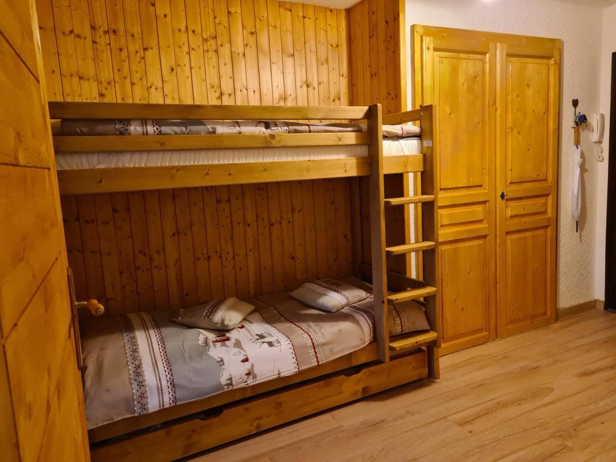 Charmant T2 De Montagne A La Station Des Rousses Avec Balcon Et Garage Ле Рус Екстериор снимка